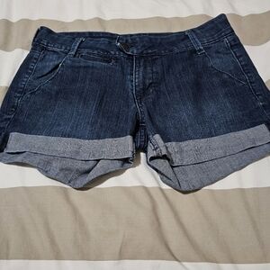 Womens Size 8 old jean shorts